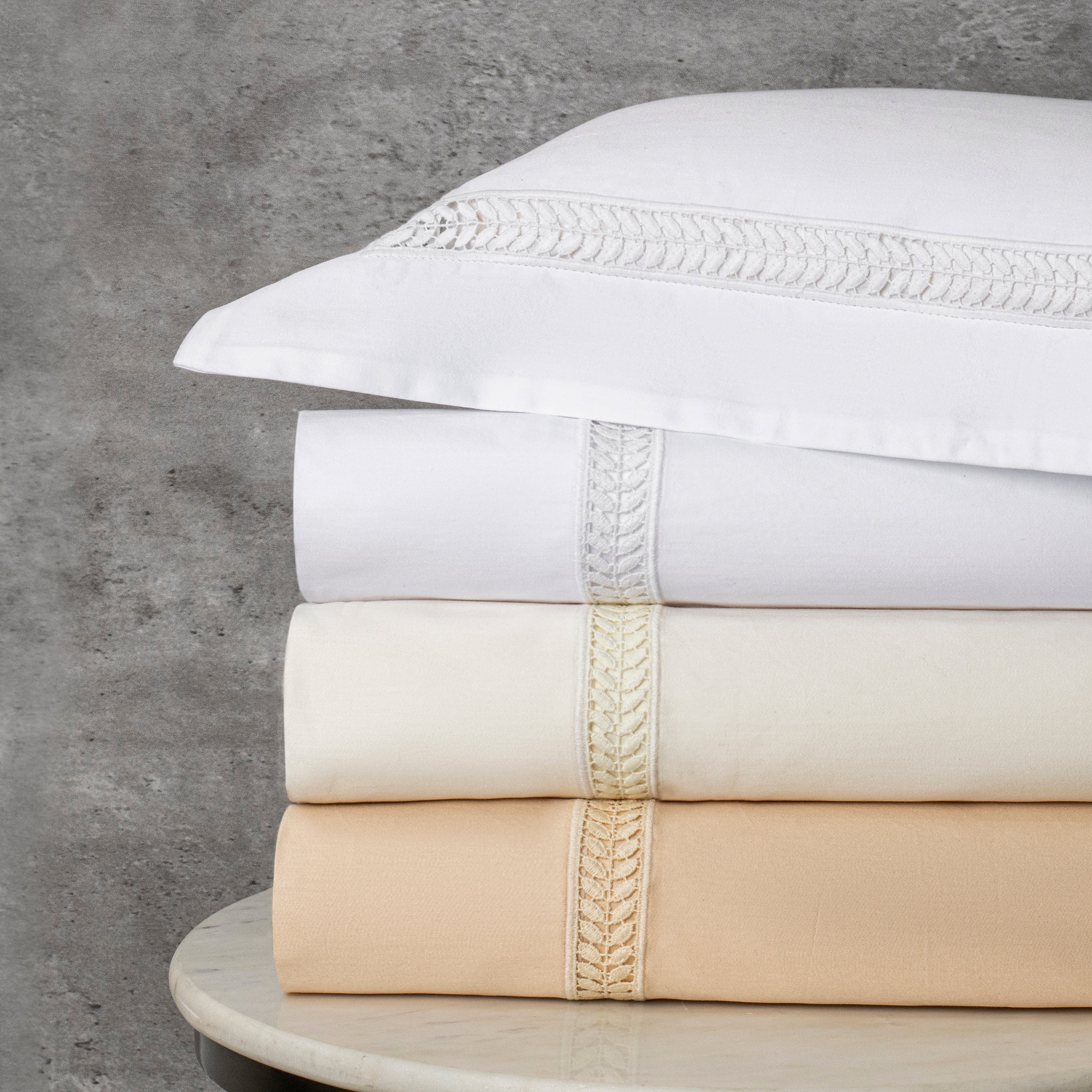 Wreath by Home Treasures Luxury Italian Fitted Sheet